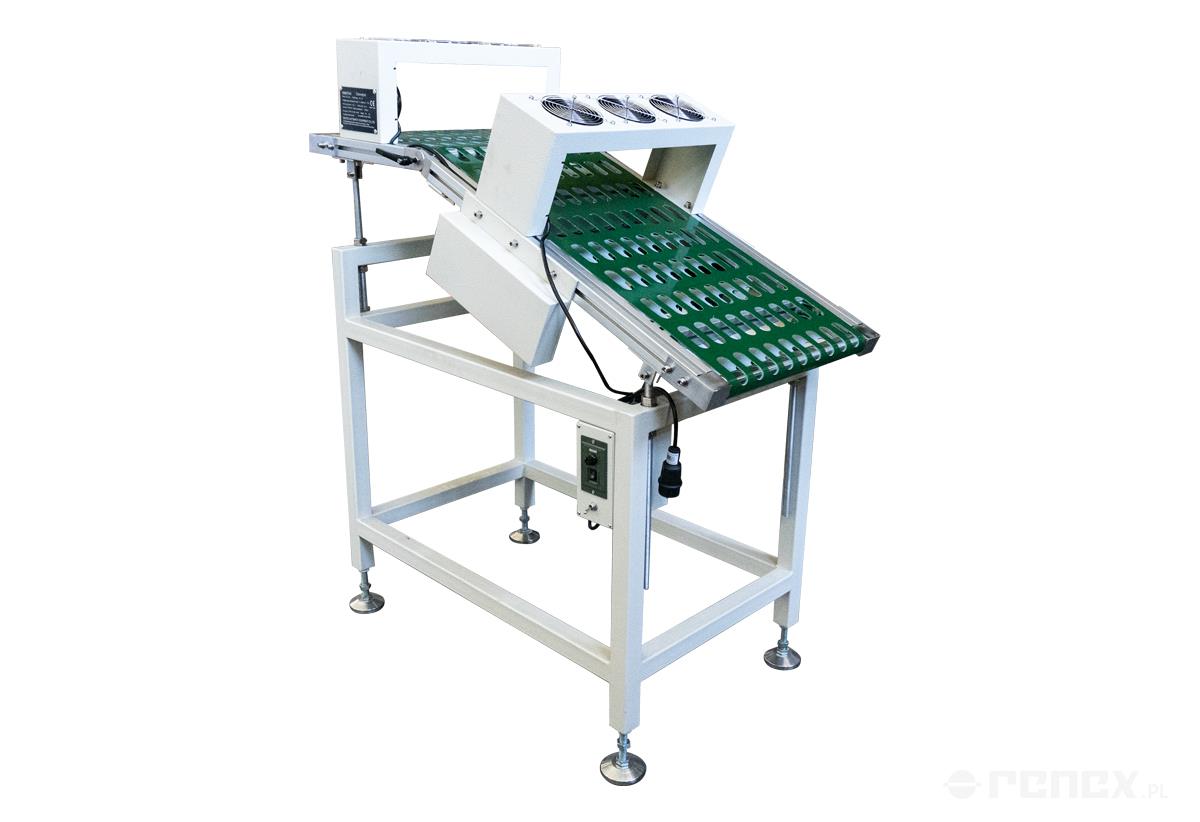 ESD conveyor for wave soldering